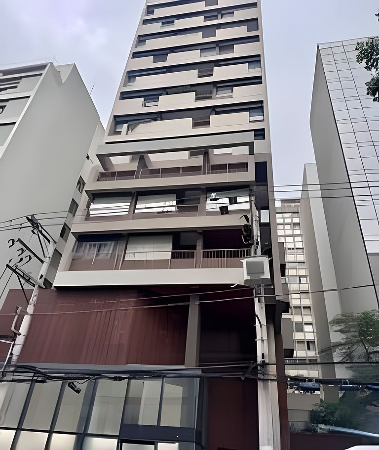 Ap completo - 5min Av. Paulista e Metrô Brigadeiro