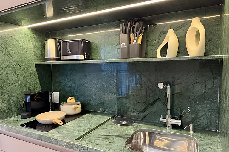 Apê moderno - 5 min Hosp. Clínicas e Metrô Sumaré