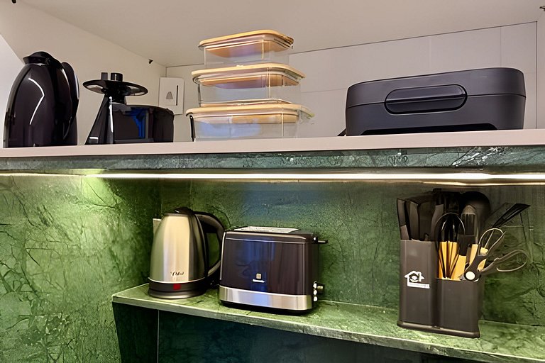 Apê moderno - 5 min Hosp. Clínicas e Metrô Sumaré