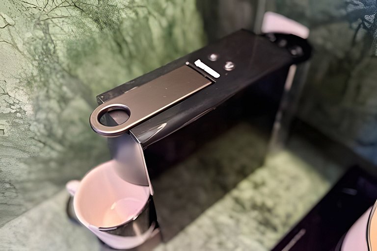 Apê moderno - 5 min Hosp. Clínicas e Metrô Sumaré