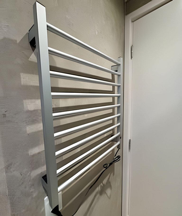 Apê moderno - 5 min Hosp. Clínicas e Metrô Sumaré