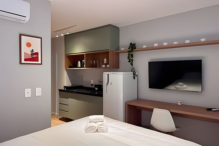 (3013) Studio em Pinheiros a 3min Metrô Faria Lima