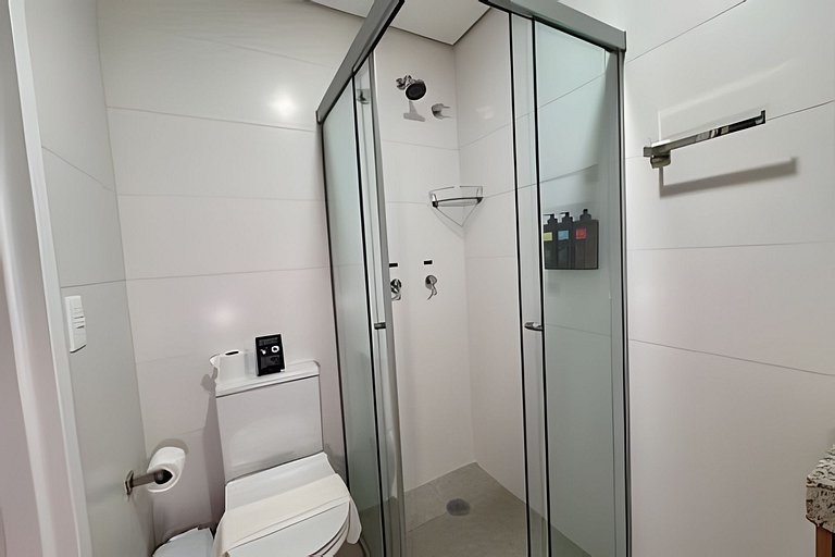 Ap novo em Pinheiros- 5min Metrô Fradique Coutinho