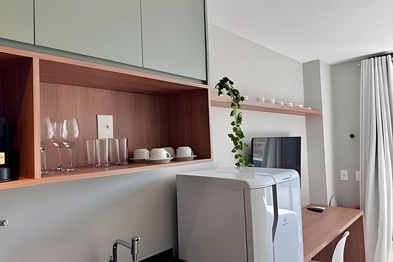 Ap novo em Pinheiros- 5min Metrô Fradique Coutinho