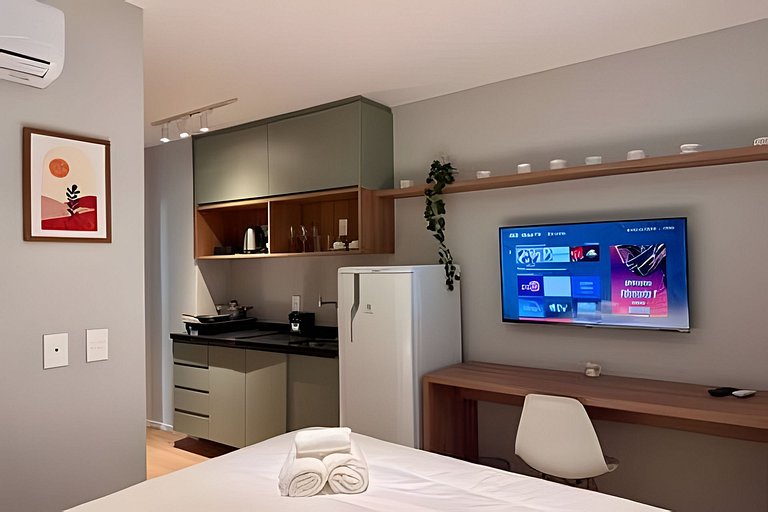 (3013) Studio em Pinheiros a 3min Metrô Faria Lima