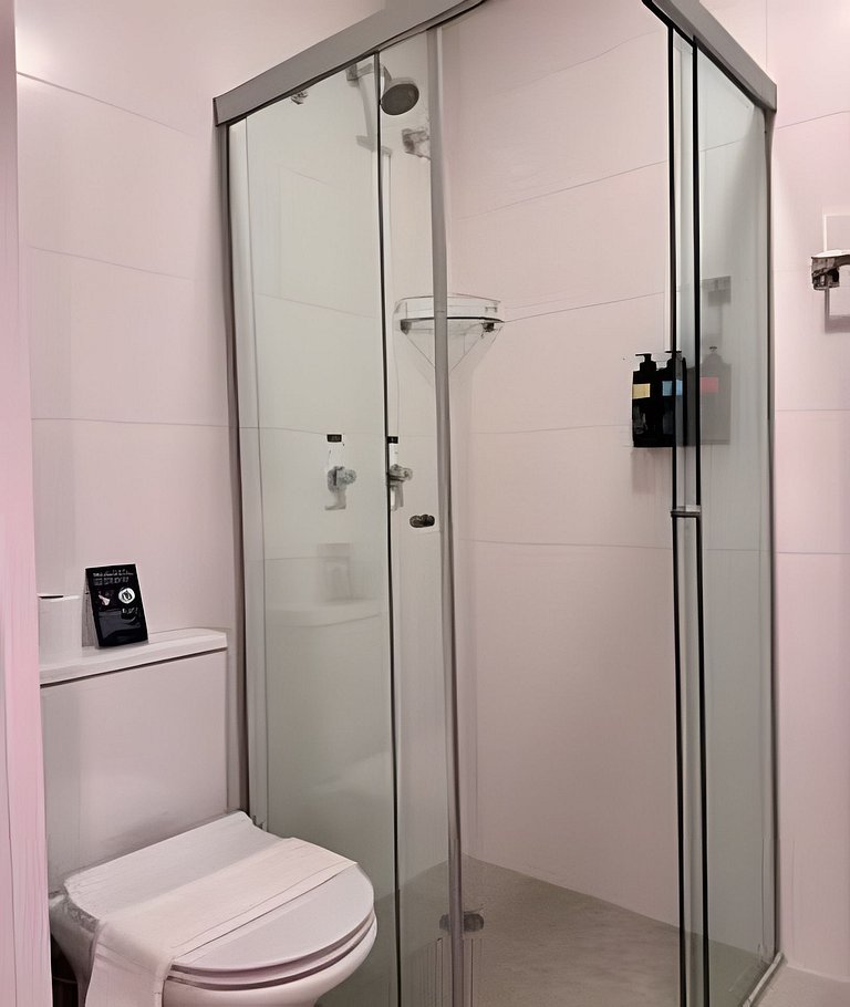 Ap novo em Pinheiros- 5min Metrô Fradique Coutinho