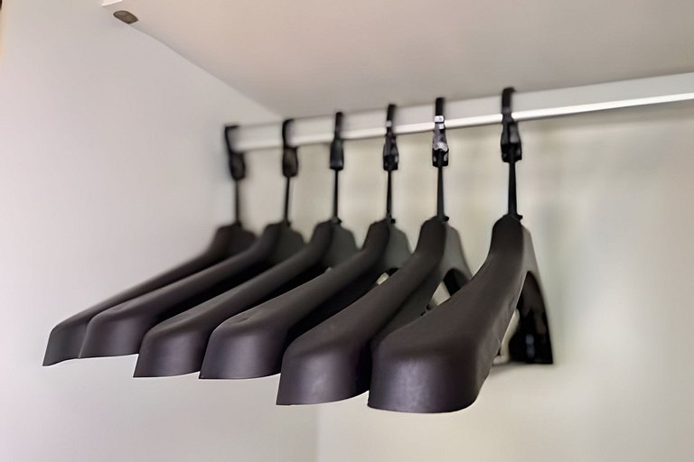 (1003) Ap novo- Poucos min Ana Rosa e Av. Paulista