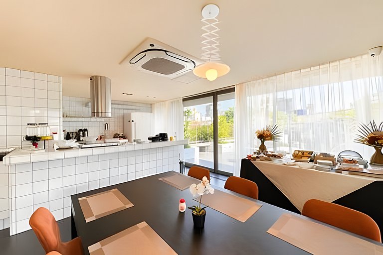 Ap em Pinheiros c/ piscina - 2 min Metrô Clínicas