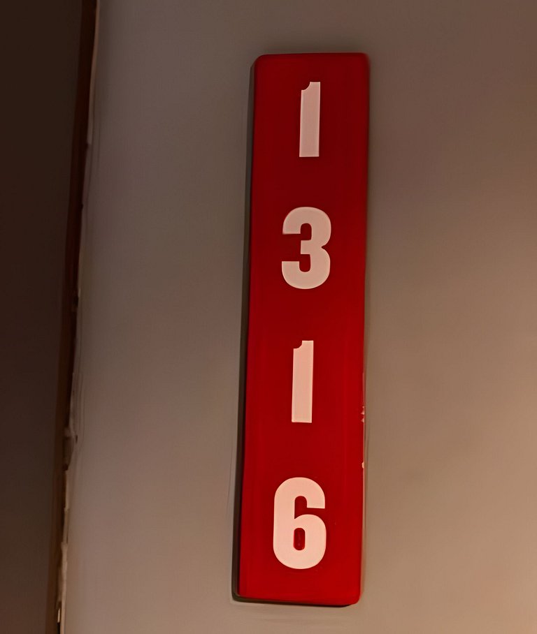 Ap novo e moderno - 450m Metrô V. Mariana e Ana Rosa