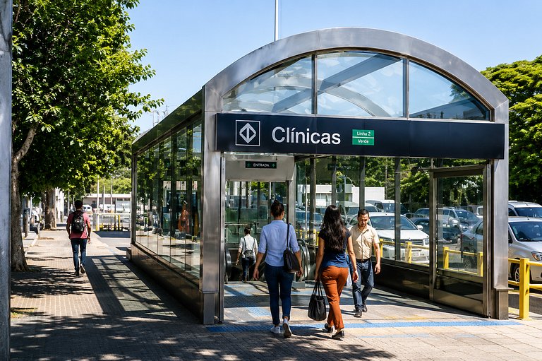 (705) Ap charmoso em Pinheiros - 5min Metrô Sumaré