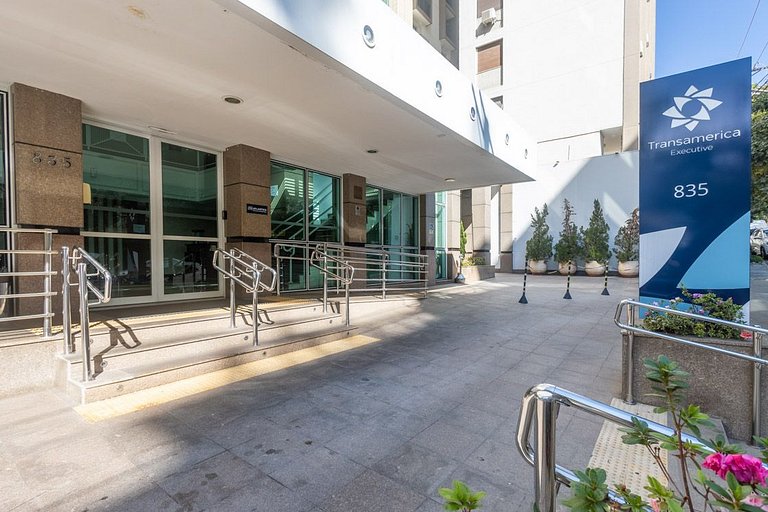 (902) Flat Premium - Vaga c/Manobrista e Camareira