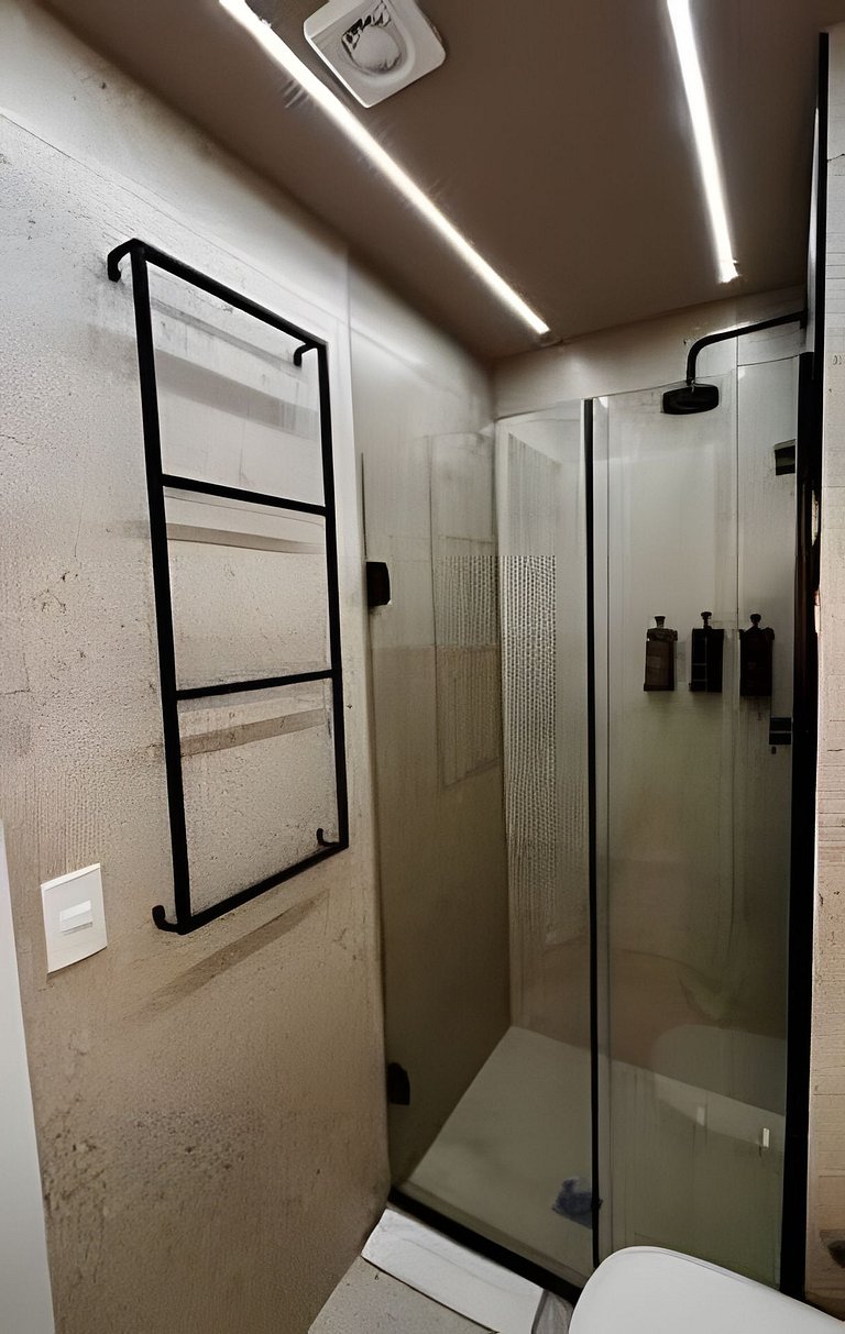 (1502) Studio a 5 min do Metrô Paraíso e Hospitais