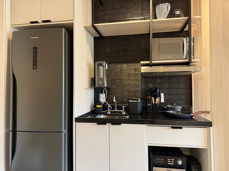 (1206) Studio moderno na Vila Mariana - Pouco min dos Metrôs