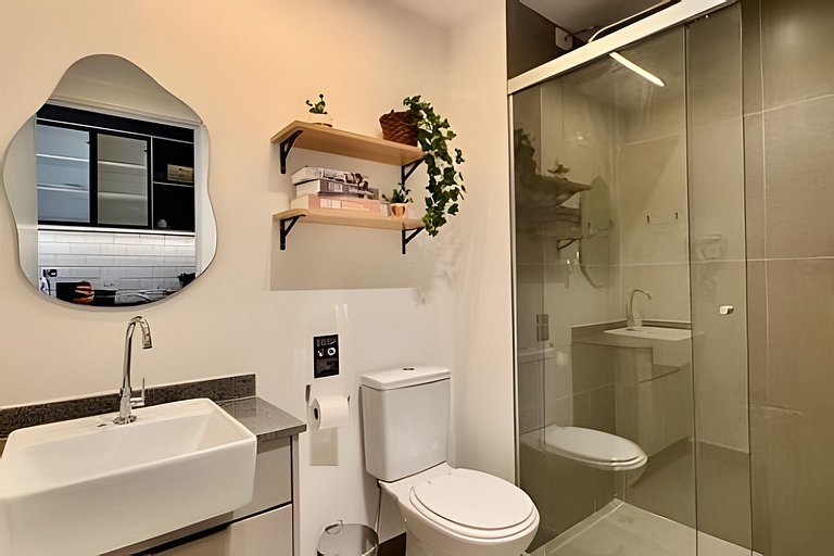 (2001) Studio em Pinheiros I 250m do Metrô Fradique