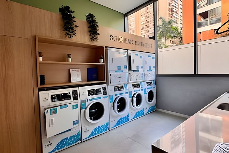 (617) Studio Design I 250m Metrô Oscar Freire