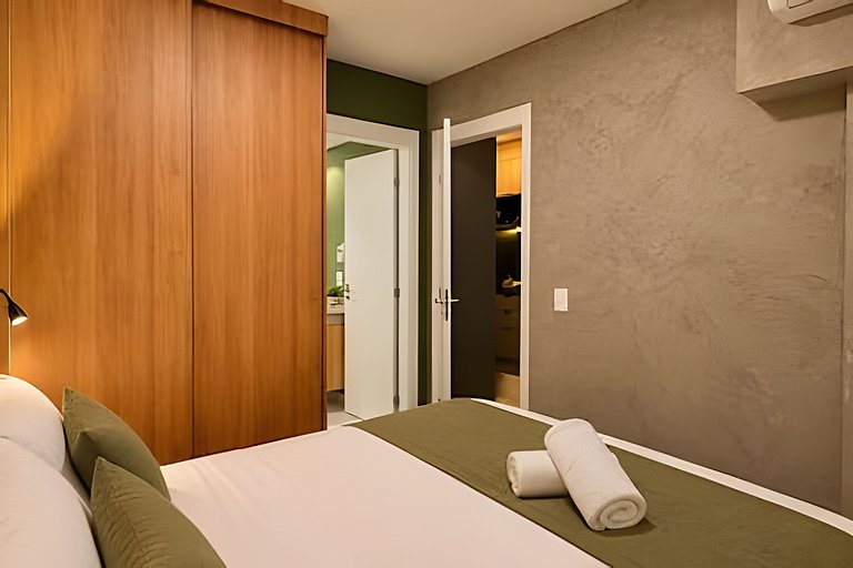 (820) 1 dorm. em Pinheiros I 4min Metrô Faria Lima