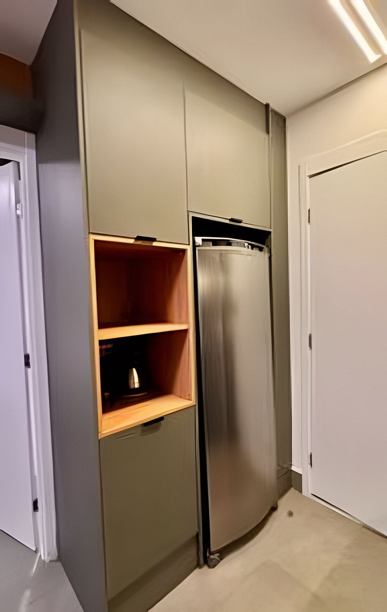 (820) 1 dorm. em Pinheiros I 4min Metrô Faria Lima