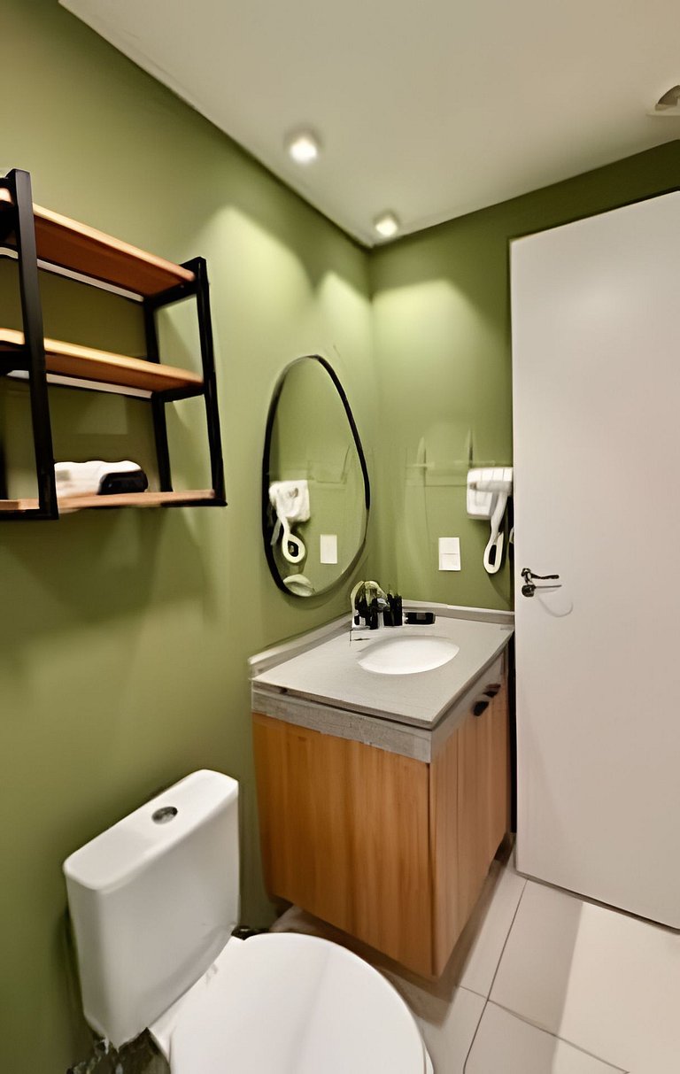 (820) 1 dorm. em Pinheiros I 4min Metrô Faria Lima