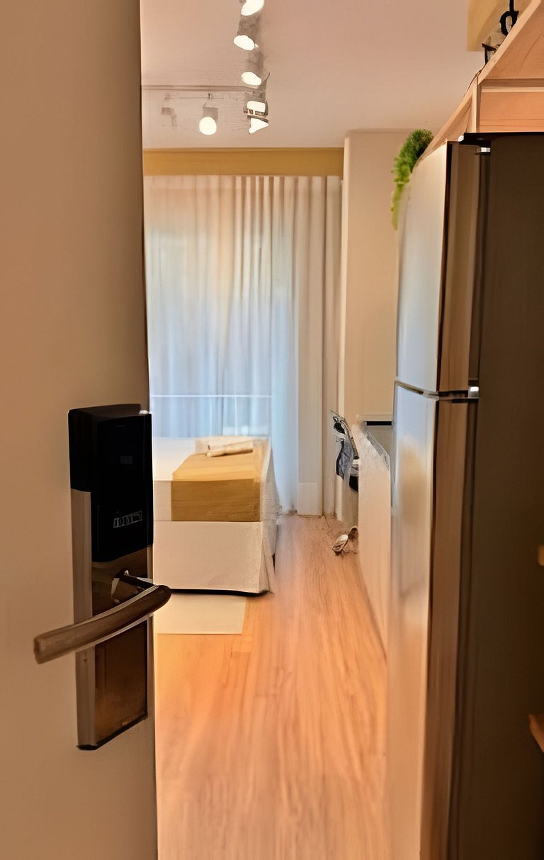 (125) Refúgio na Bela Vista c/ Cozinha Completa