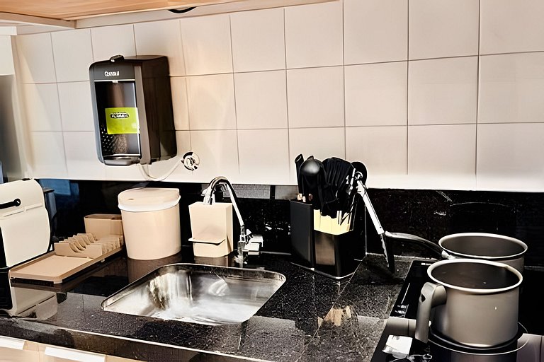 (125) Refúgio na Bela Vista c/ Cozinha Completa